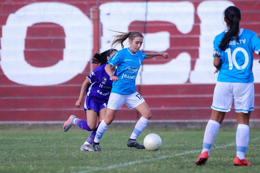 Mariana Alisio marcó su primer gol con la camiseta de Belgrano.
