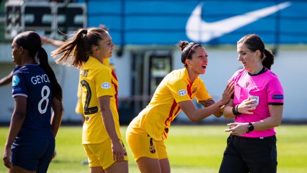El encuentro entre el PSG y el Barcelona estuvo repleto de polémicas arbitrales. ¿Se incorporará el VAR al fútbol femenino?