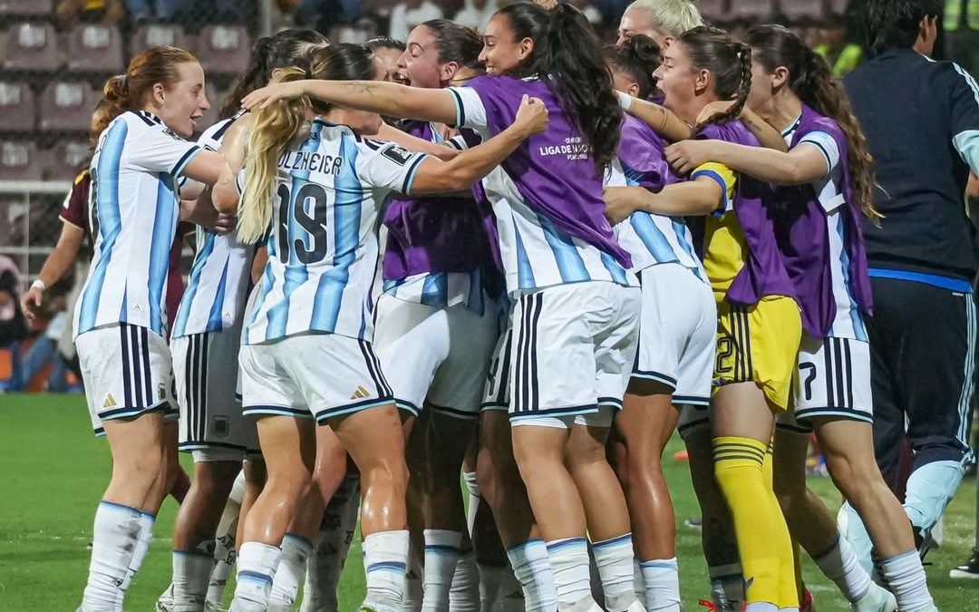 ARGENTINA VENCIÓ A VENEZUELA Y SE MANTIENE LIDER EN LIGA DE NACIONES