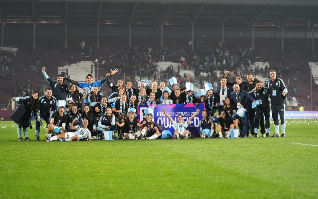 ARGENTINA EMPATÓ CON PERÚ Y CLASIFICÓ AL MUNDIAL DE BRASIL 2027