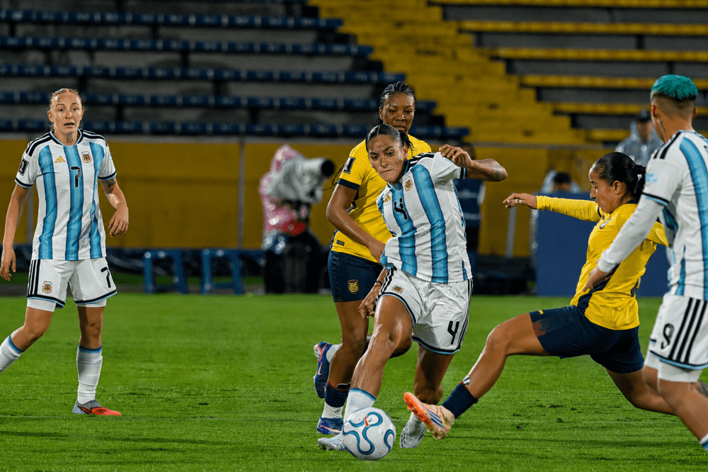 ARGENTINA VENCIÓ A ECUADOR Y TERMINÓ INVICTA LA LIGA DE NACIONES